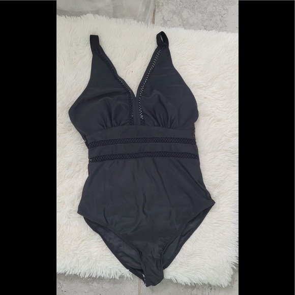 Plus size vintage solid black sexy style woman swim suit top quality please chec - Picture 2 of 8